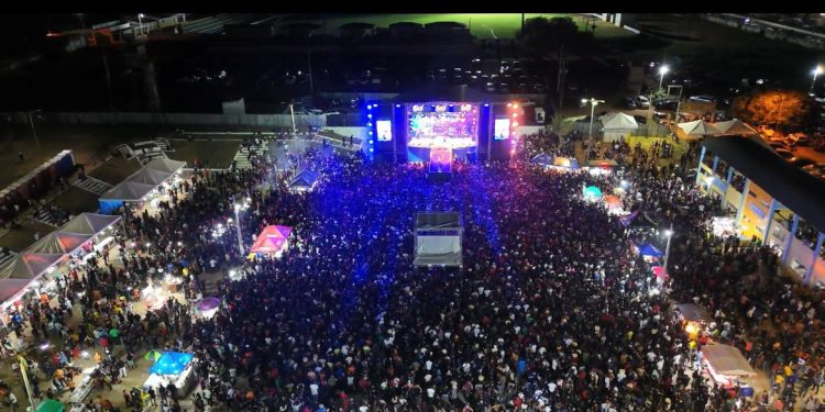 Vaquejada de Missão Velha reúne mais de 50 mil pessoas na maior edição da história