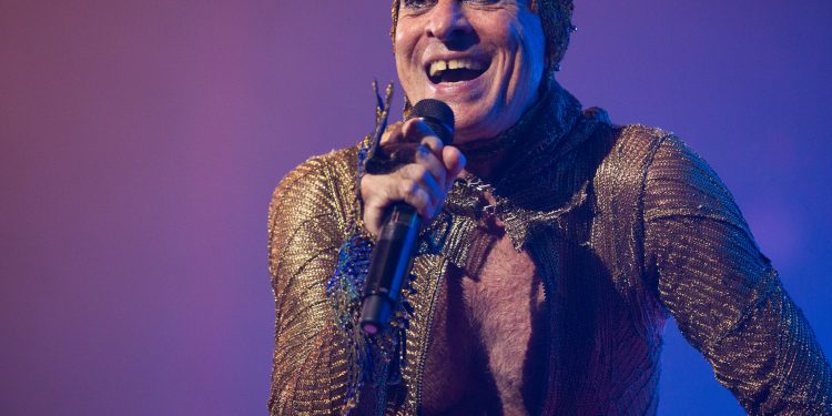 Mostra Sesc Cariri de Culturas apresenta show de Ney Matogrosso