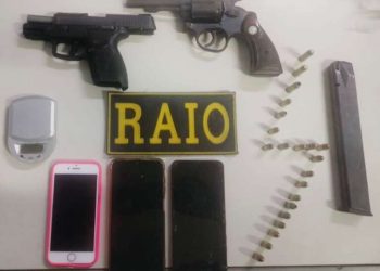 Suspeito é preso pela PMCE e duas armas e munições são apreendidas durante ação em Iguatu