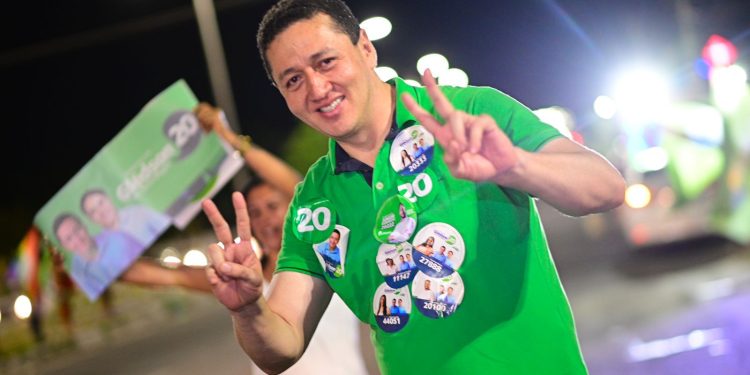Fim do tabu! Gledson Bezerra (PODE) é o primeiro prefeito reeleito em Juazeiro do Norte