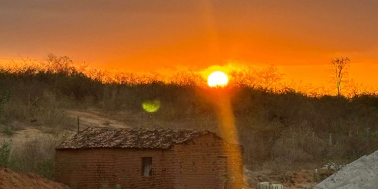 Ceará mantém estabilidade e picos de temperatura deverão variar entre 35°C e 40°C