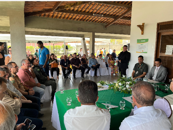 Assinada ordem de serviço para construção do CETRAS, em Crato