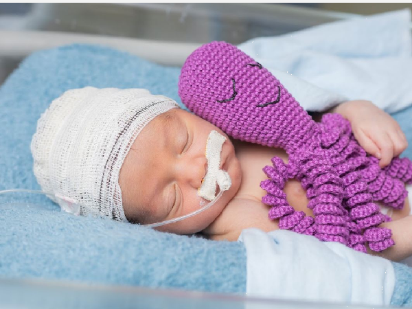 Hospital e Maternidade São Lucas promove evento sobre prematuridade em alusão ao Novembro Roxo