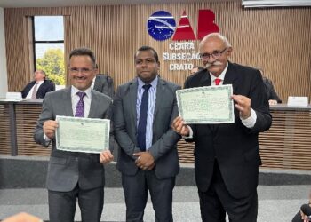 Diplomados em Crato o prefeito eleito André Barreto, o Vice Dr. Leitão e vereadores, para os pleitos 2025 – 2028