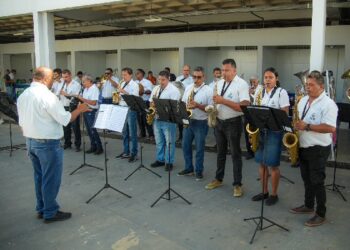 Banda de Música do Crato embarca no trem da folia e agita o pré-carnaval em vários pontos da cidade