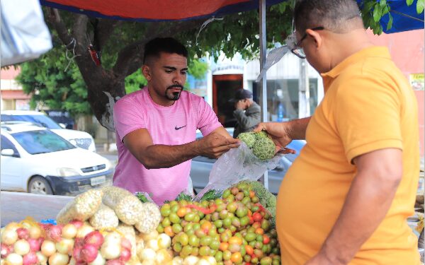 Feira da Agricultura Familiar completa um ano em Juazeiro do Norte