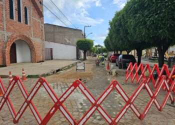 Ampliação do sistema de esgotamento sanitário beneficia cerca de 1.500 pessoas em Porteiras