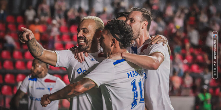 Fortaleza vence Sport na Ilha do Retiro e segue com 100% de aproveitamento na temporada