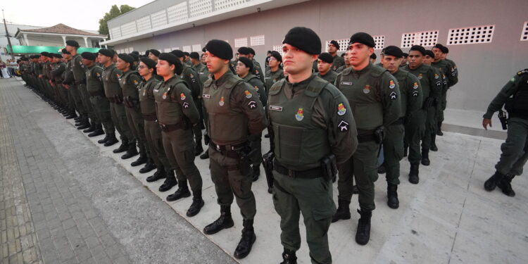 “Operação Carnaval 2025”: Feriadão contará diariamente com 8.789 agentes de Segurança Pública no Ceará