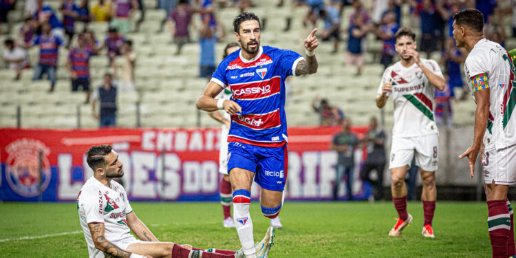 Fortaleza estreia com vitória no Brasileirão 2025