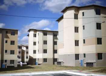 Governo do Ceará assina contrato de R$ 35,6 milhões para construção de 216 unidades habitacionais do Minha Casa, Minha Vida em Caucaia