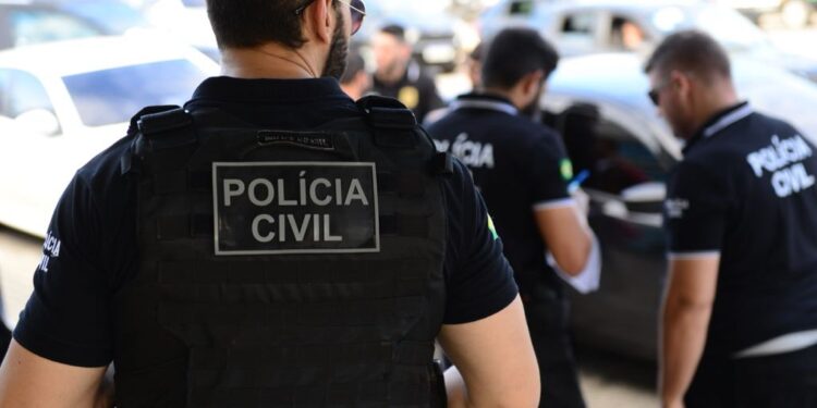 Governo do Ceará lança concurso com 100 vagas para delegado da Polícia Civil