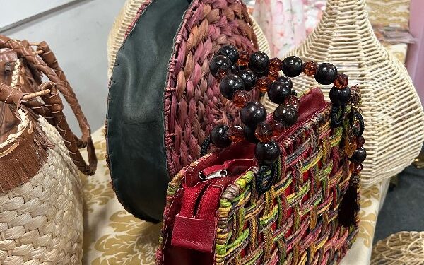 Trocas de experiências e homenagens marcam 1° Encontro de Mulheres Empreendedoras