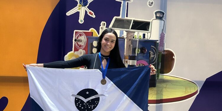 Colégio Paraíso celebra conquistas de suas alunas na FEBRACE 2025