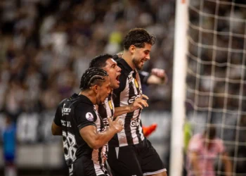Ceará é bicampeão invicto e se torna o maior campeão do Estadual