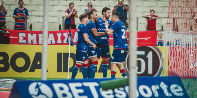 Fortaleza goleia Ferroviário pela Copa do Nordeste na Arena Castelão