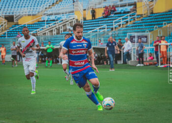 Fortaleza empata com o Ferroviário no primeiro jogo da semifinal do Cearense