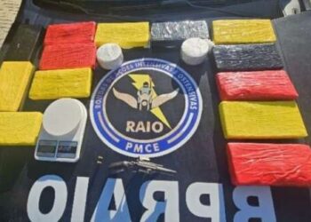 PMCE apreende mais de 14kg de cocaína, revólver e munições em Iguatu