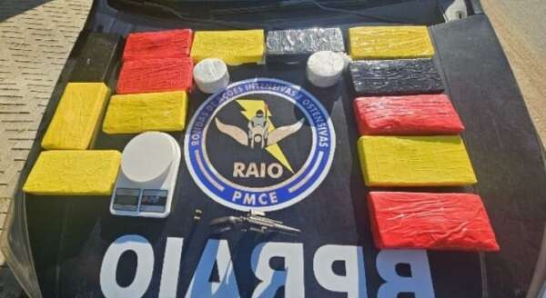 PMCE apreende mais de 14kg de cocaína, revólver e munições em Iguatu