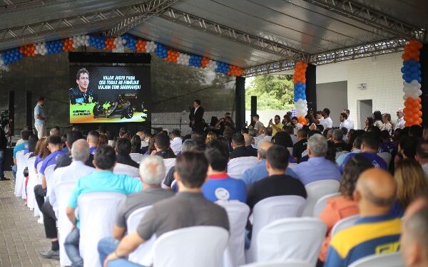 Crato celebra inauguração de nova empresa na cidade e a geração de 200 novos empregos