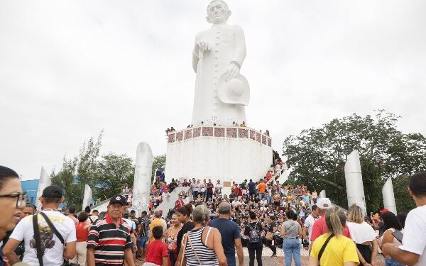 Tradicional Via Sacra, espetáculos teatrais e devoção marcam Semana Santa em Juazeiro do Norte