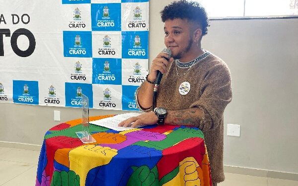 Crato realiza o I Seminário de Enfrentamento à LGBTQIAPN+fobia para profissionais da rede pública municipal de ensino