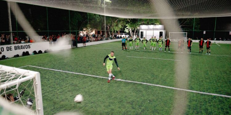 Equipes feminina da Polícia Militar e masculina da Polícia Civil vencem a 4ª edição da Copa FutSeg