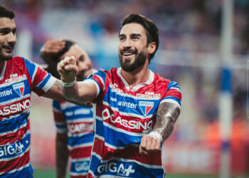 Libertadores: Fortaleza goleia o Colo-Colo e entra na zona de classificação