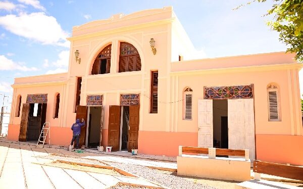 Revitalização e ampliação do Teatro Marquise Branca entram na fase final com 90% da obra concluída