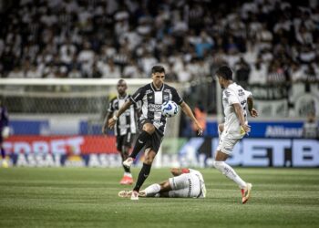 Em São Paulo, Ceará fica no empate sem gols com o Santos