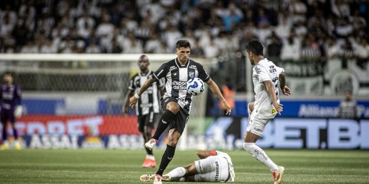 Em São Paulo, Ceará fica no empate sem gols com o Santos