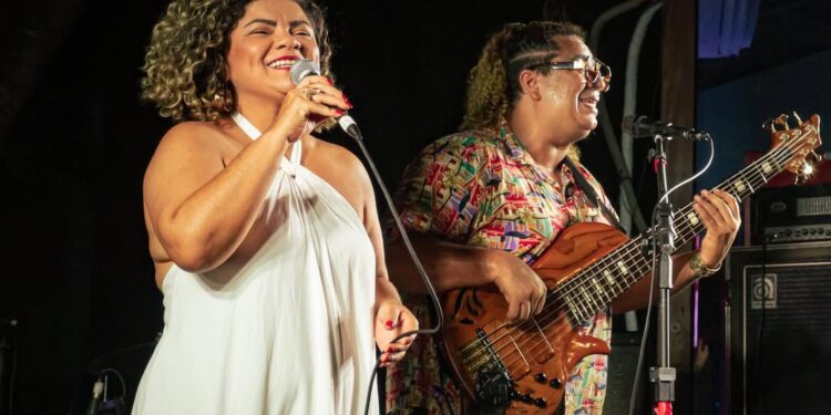 Com show de Khrystal e Sérgio Groove, Escola Vila da Música divulga programação de junho