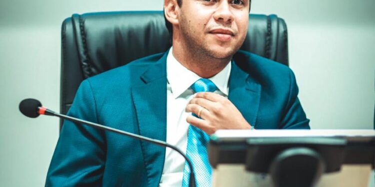 Felipe Vasques suspendeu pagamentos de contrato antigo de locação imóvel da Câmara por irregularidade e reforça compromisso com o uso responsável do dinheiro público
