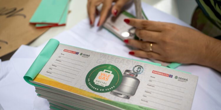 Governo do Estado divulga beneficiários do Vale Gás Social