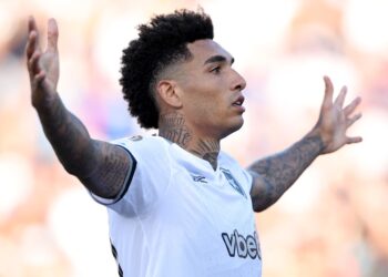 Com gol de Igor Jesus, Botafogo conquista vitória histórica contra o PSG na Copa do Mundo de Clubes