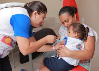 Juazeiro do Norte realiza ponto volante de vacinação contra a Febre Amarela nesta quinta-feira