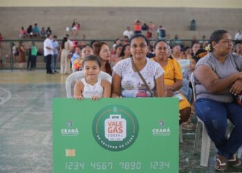 Vale Gás beneficia mais de 1.500 famílias do Crato, na primeira remessa