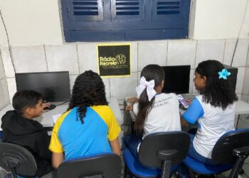 Escola Dom Quintino inaugura “Rádio Recreio” e incentiva protagonismo estudantil