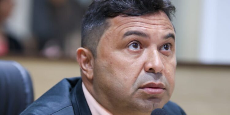 É aprovado o Projeto Bolsa Esporte Juazeiro de autoria do Vereador William Bazilio – Bilinha