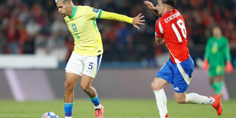 Brasil encara Chile nesta quinta, no último jogo em casa pelas Eliminatórias