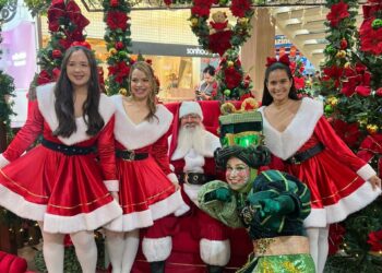 Cariri Shopping celebra magia do Natal com chegada especial do Papai Noel e cortejo festivo pelas ruas de Juazeiro do Norte
