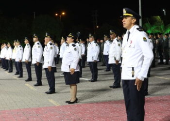 Polícia Militar ganha 60 oficiais após promoção comandada pelo governador Elmano de Freitas