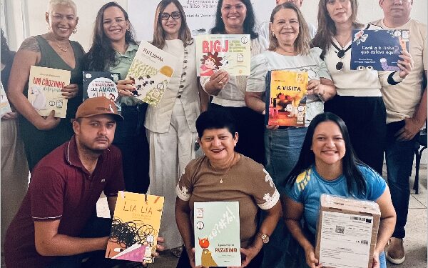 Biblioteca Pública do Crato recebe os livros do PNLD em momento dedicada à leitura, à memória e à cultura