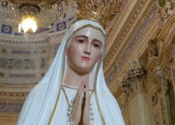Imagem Peregrina de Nossa Senhora de Fátima retorna a Juazeiro do Norte após 72 anos