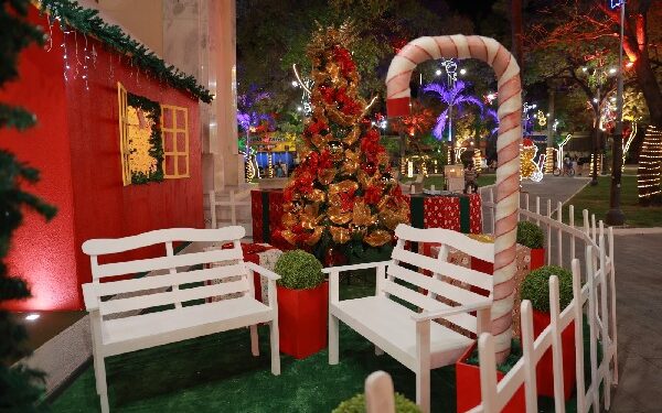 Praça Padre Cícero recebe a Casa do Papai Noel com atendimento diário