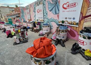 Início do 4° Bazar Solidário movimenta comunidade do Horto
