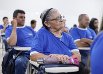 Matrículas para Educação de Jovens e Adultos estão abertas em Juazeiro do Norte