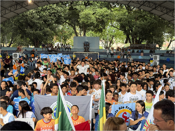 Com mais de 1.000 atletas, cerimônia marca a abertura da edição 2026 dos Jogos Escolares do Crato