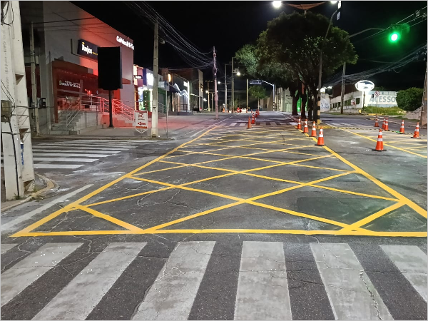 Demutran revitaliza sinalização horizontal da Avenida Castelo Branco