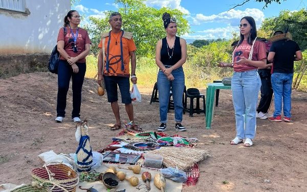 Estudantes da rede municipal participam de vivência cultural ao povo Kariri da Serra do Catolé